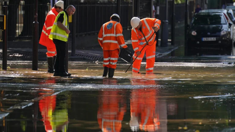 Glasgow Water Main Break Shettleston Road